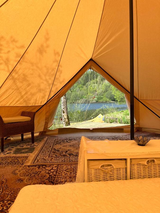 Glamping On Idyllic Lake, Paddle Boards & Rowboat 포르스그룬 외부 사진
